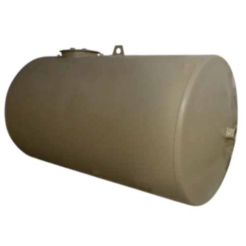 Een dubbelwandige ondergrondse mazouttank van metaal, klaar om te ingraven voor een veilige opslag van stookolie.